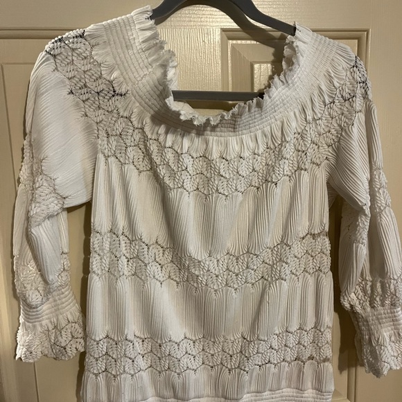 Anthropologie off shoulder crochet blouse S - Picture 2 of 3